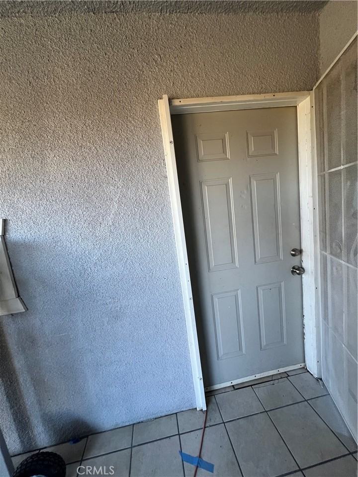 32942 Perret Blvd #32942 - Photo 6 of 10