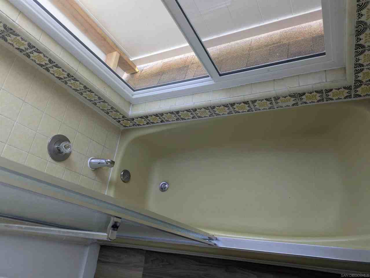 226 S Grape St #226 - Photo 5 of 5