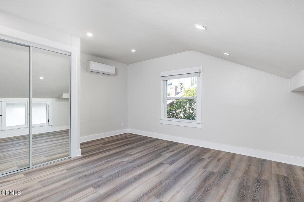 88 S Berkeley Ave #88 - Photo 4 of 15