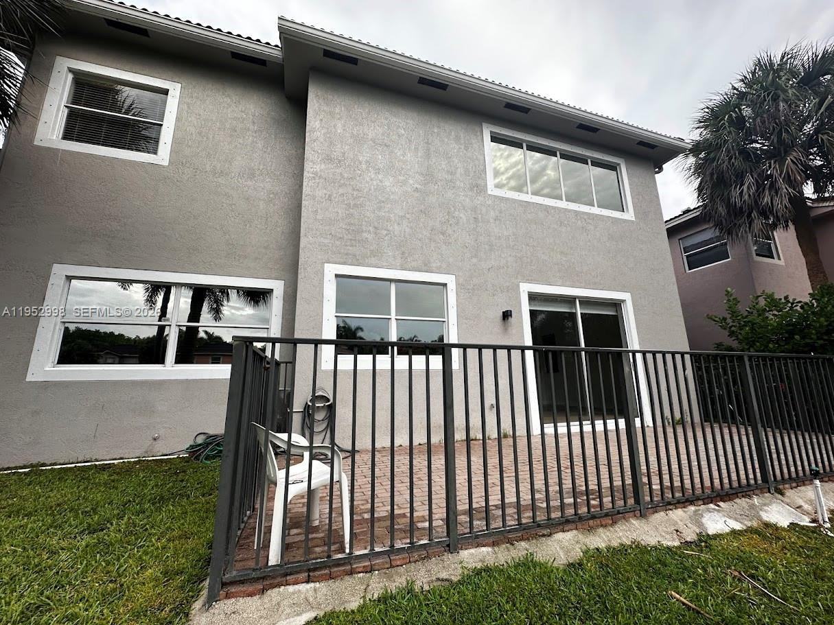 Plantation Ct #140 - Photo 7 of 26