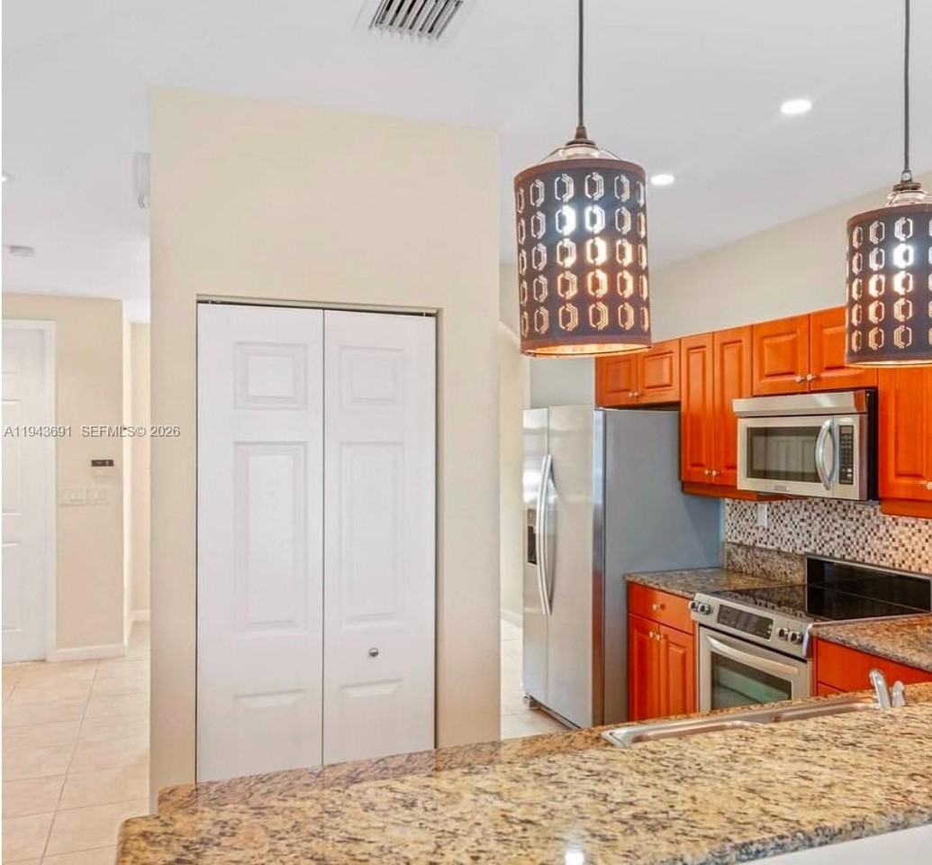 9155 Sw 227th St #9155-5 - Photo 4 of 8