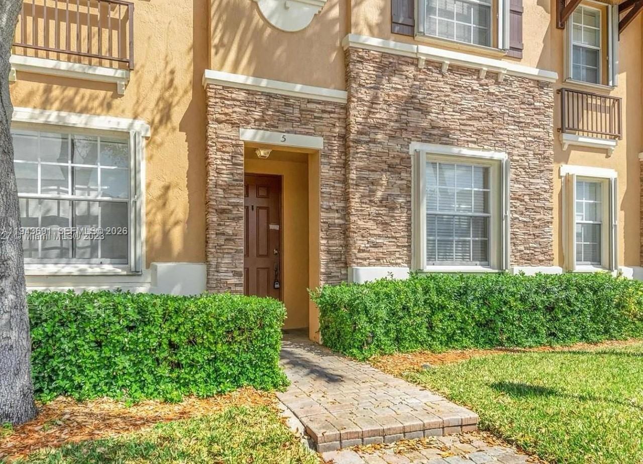 9155 Sw 227th St #9155-5 - Photo 6 of 8