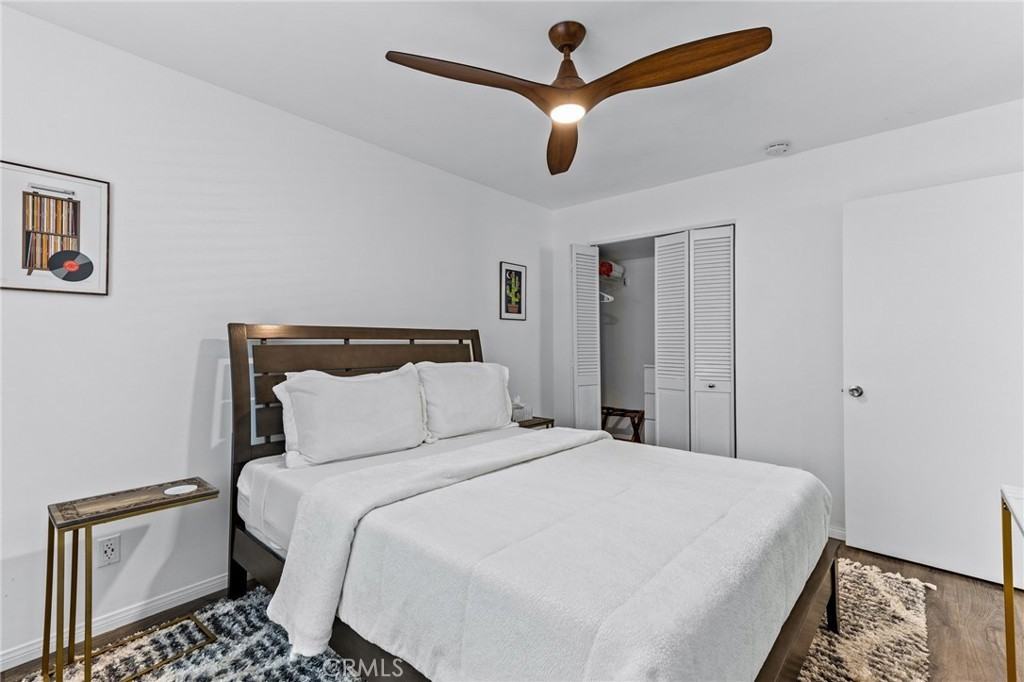 2564 N Aurora Dr #2564 - Photo 2 of 31