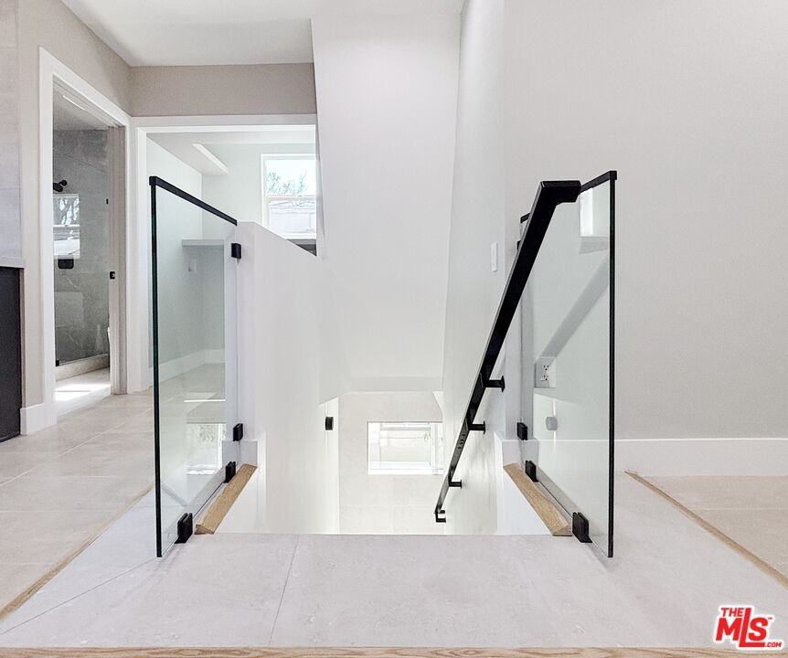 713 Devirian Pl #713 - Photo 7 of 24