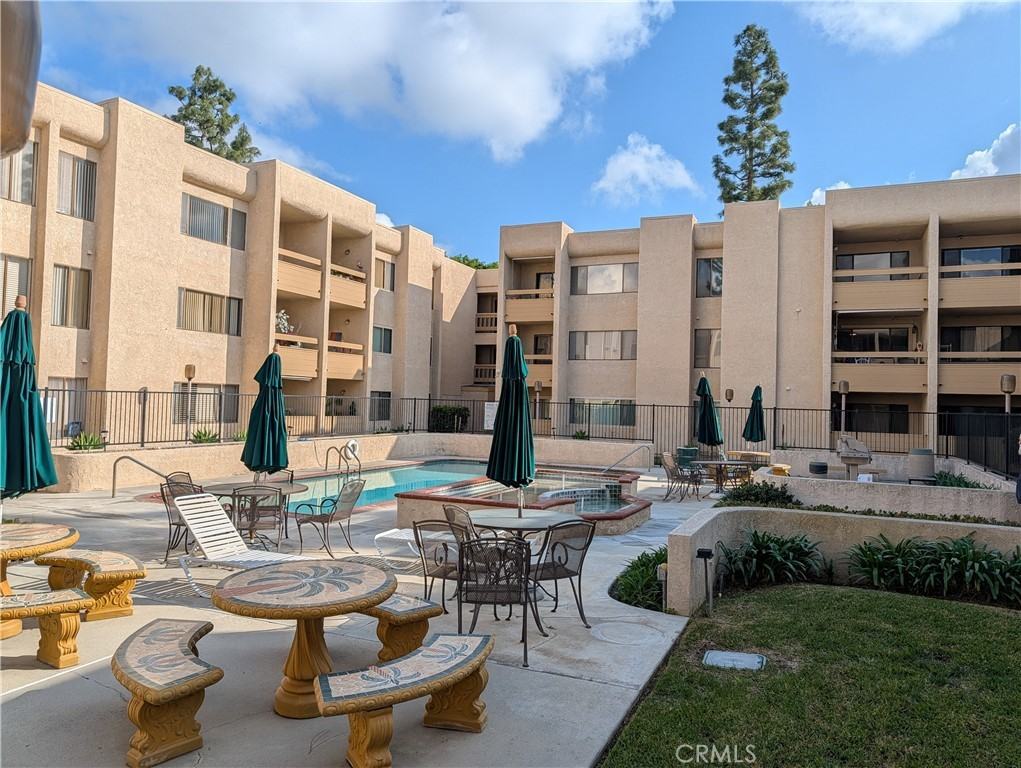 301 N Ford Ave #301 - Photo 7 of 21