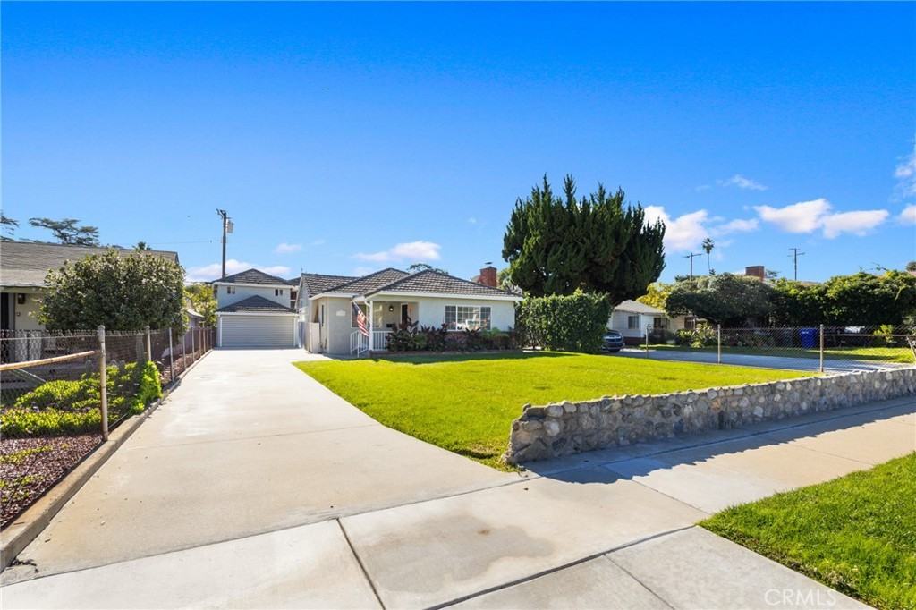 3920 Elma Rd #3920 - Photo 2 of 29