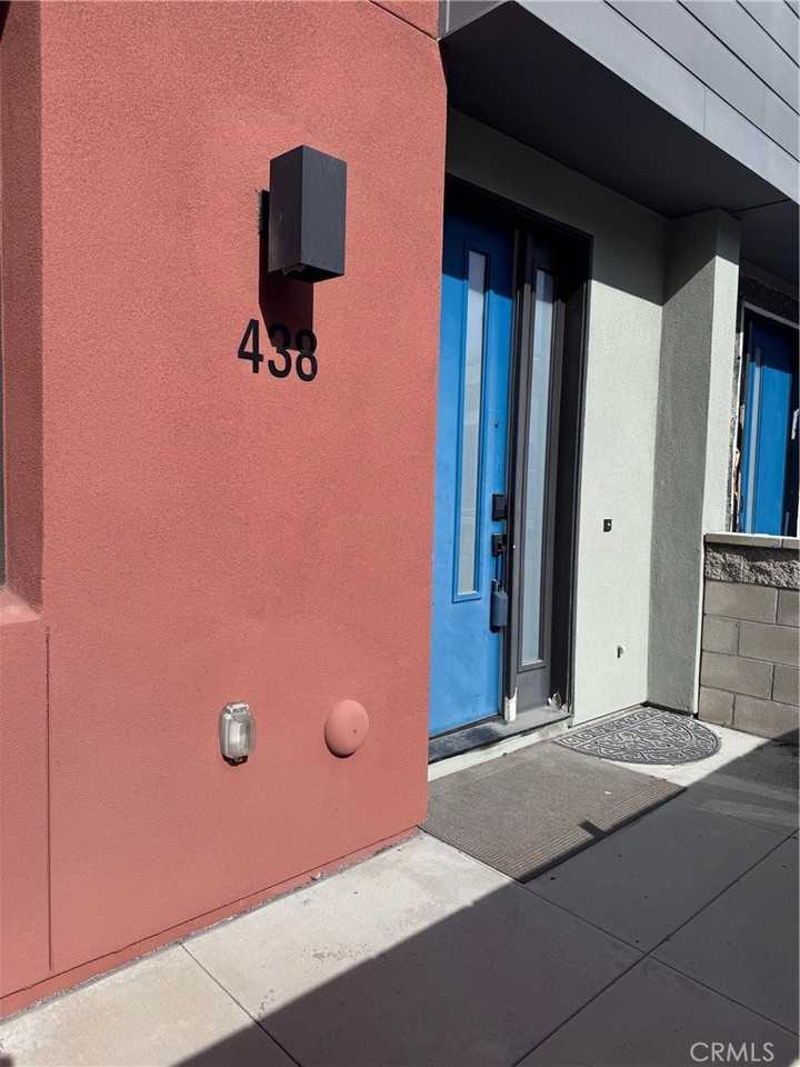 438 Hudson St #438 - Photo 4 of 29