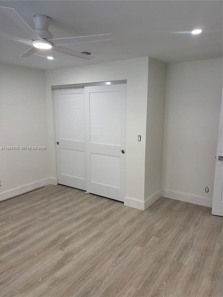 1431 S 14th Ave #1431-107 - Photo 3 of 8