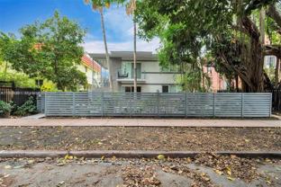 740 Meridian Ave - Photo 1 of 1