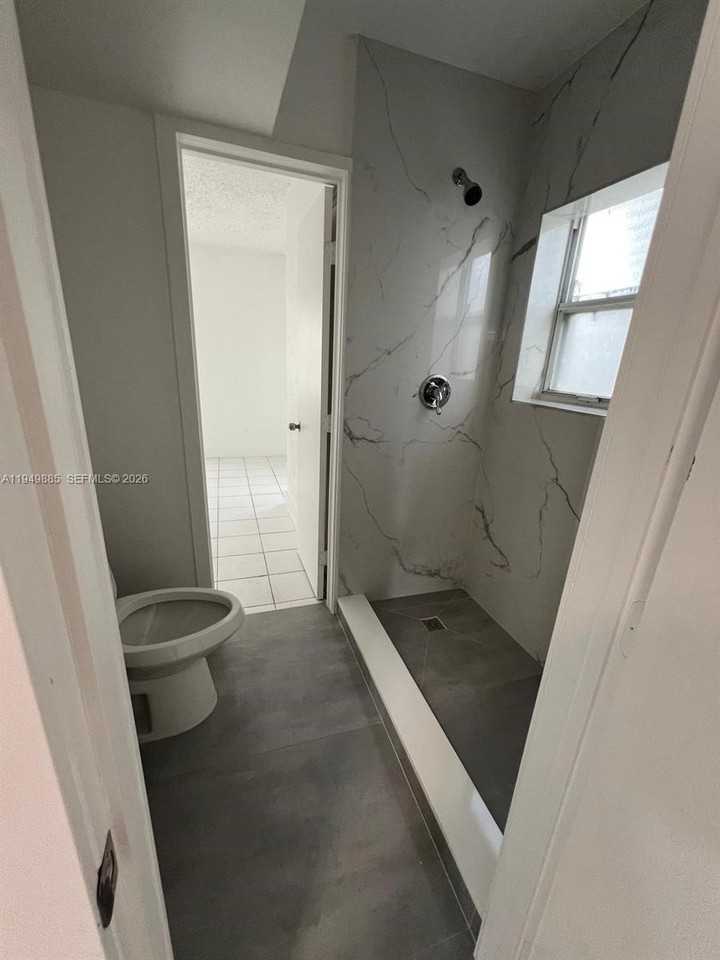 1948 Fillmore St #1948-1948 - Photo 4 of 11