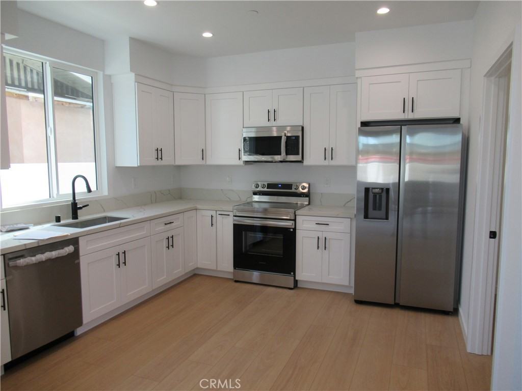 9700 Mayne St #9700 - Photo 6 of 12