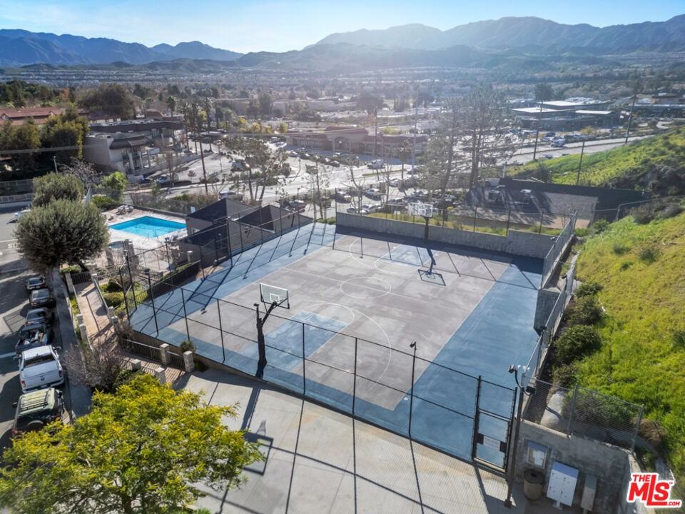 18209 Sierra Hwy #18209-115 - Photo 5 of 29