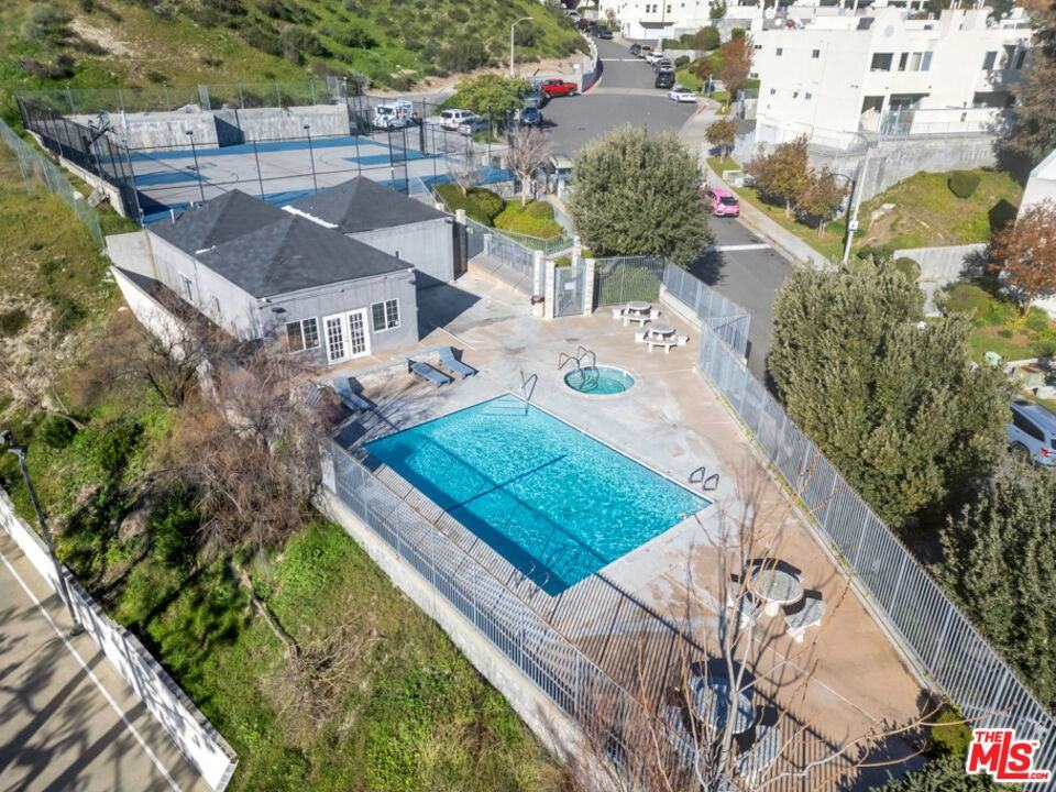 18209 Sierra Hwy #18209-115 - Photo 6 of 29