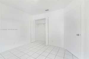 featured image of 2536 Cleveland St