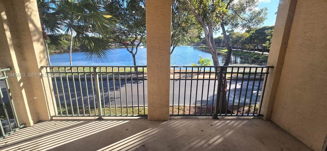 2589 Centergate Dr #2589-202 - Photo 4 of 48