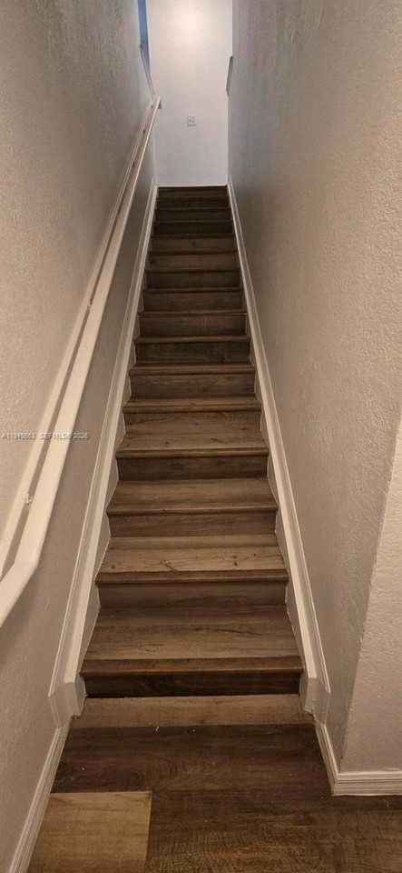 2589 Centergate Dr #2589-202 - Photo 5 of 48