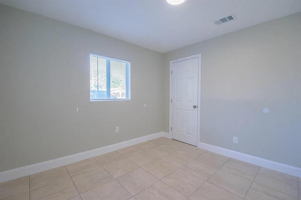 508 N 23rd St #508 - Photo 5 of 12