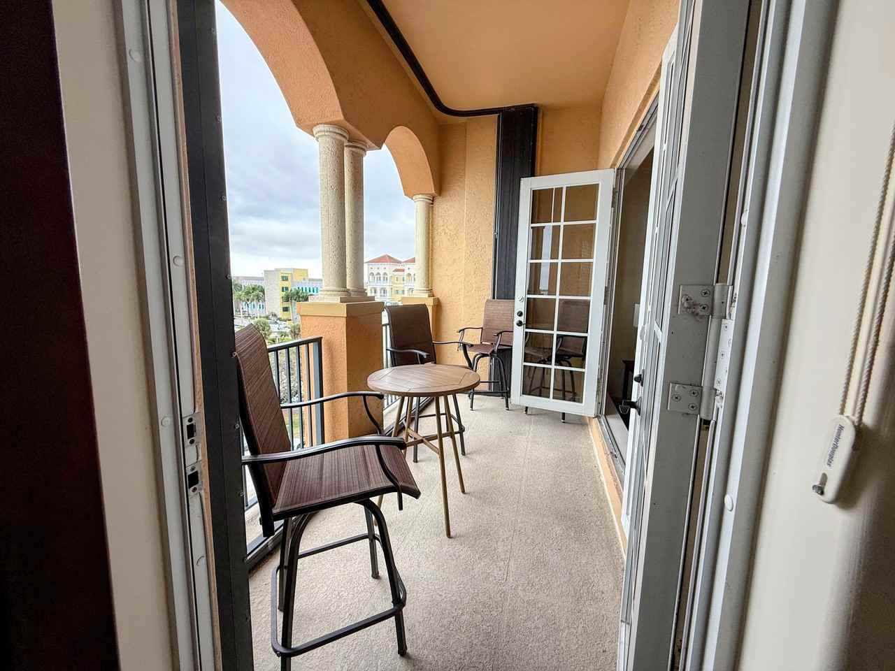 20 Orange Ave #20-9 - Photo 2 of 50