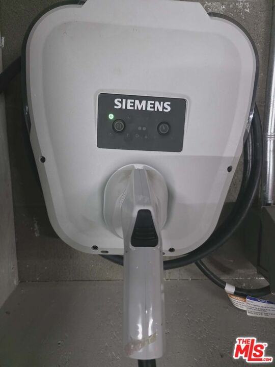 964 Hancock Ave #964-202 - Photo 7 of 15