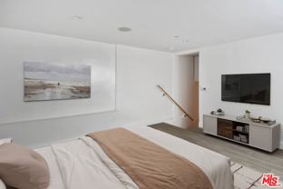 1105 Alta Loma Rd - Photo 1 of 1