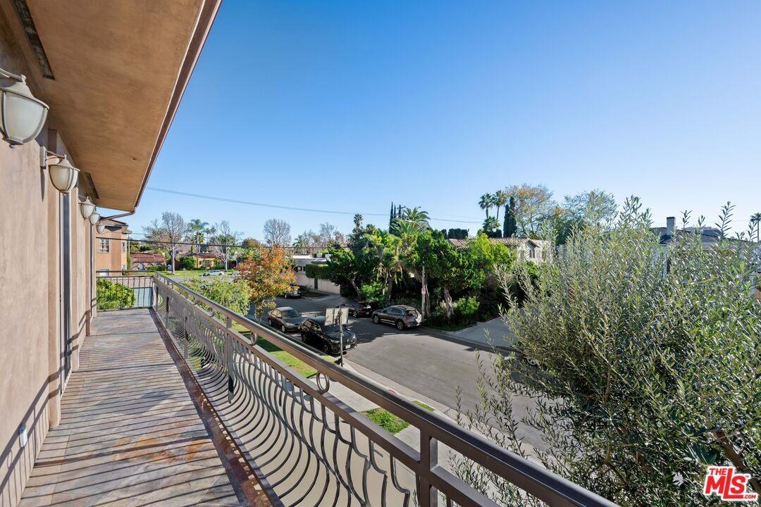 6069 Horner St #6069-1 - Photo 4 of 24