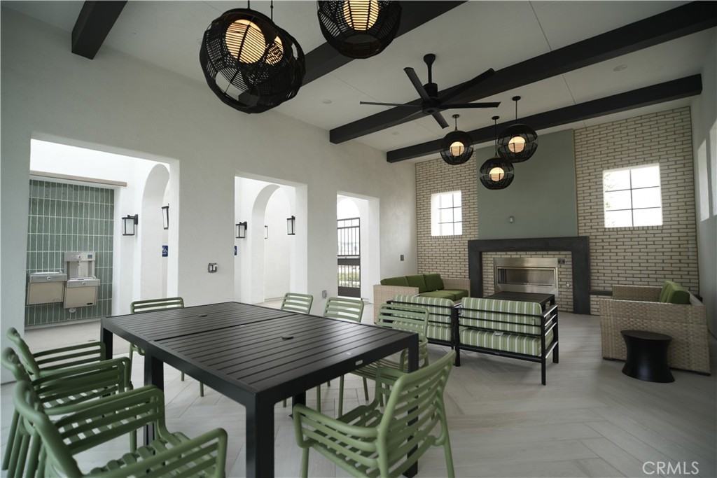 16133 Spicebush Ln #16133 - Photo 4 of 12