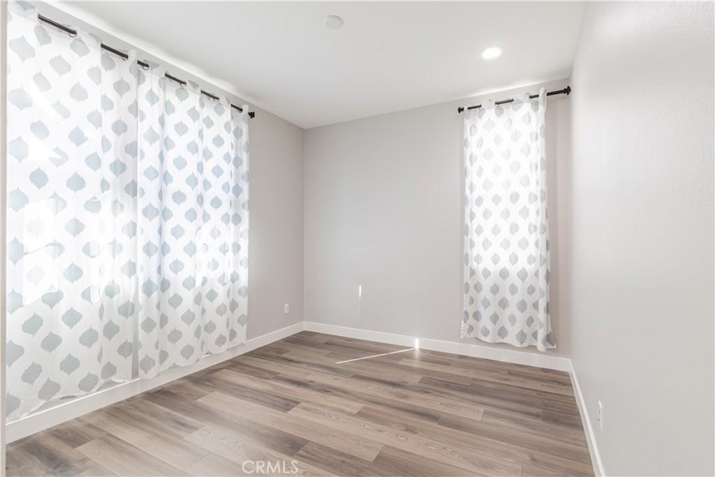 15981 Almond Ave #15981 - Photo 2 of 20