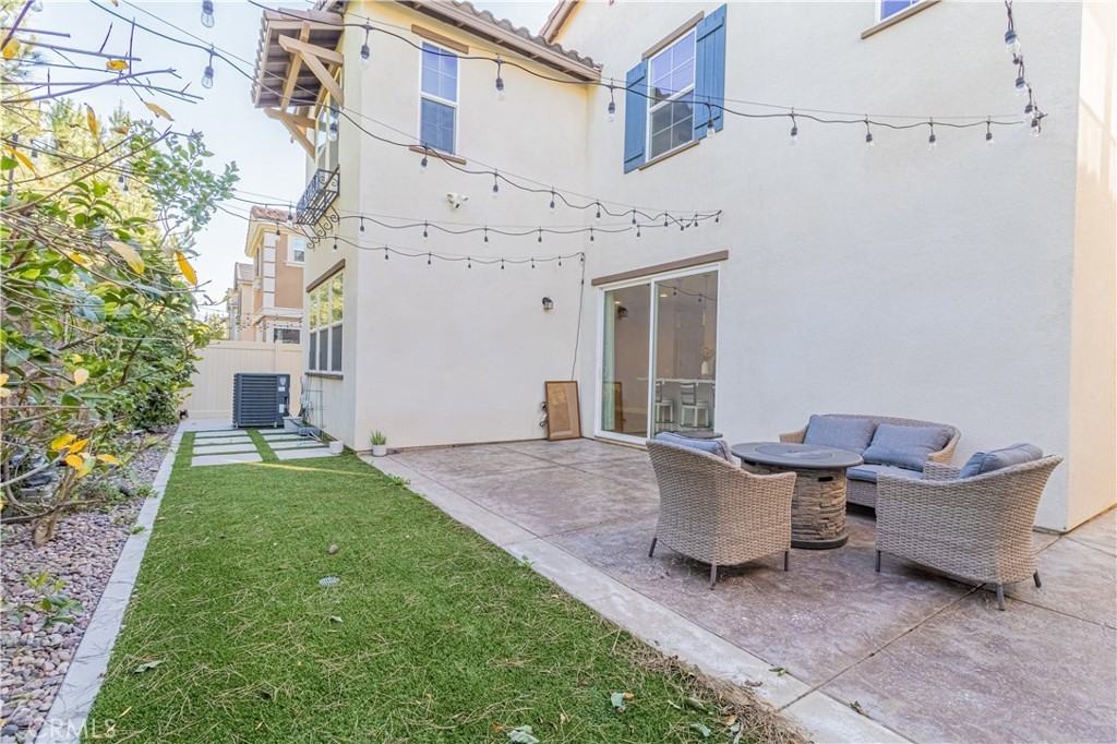 15981 Almond Ave #15981 - Photo 5 of 20