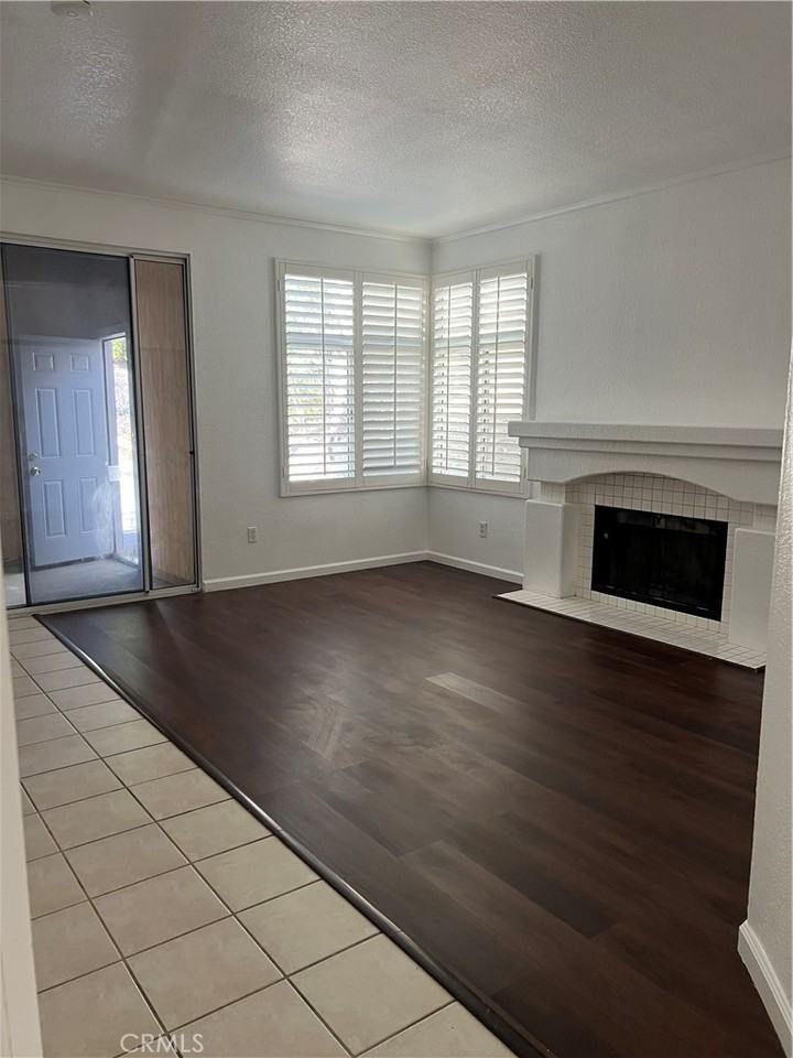 16401 Mountain Mist St #16401 - Photo 3 of 9