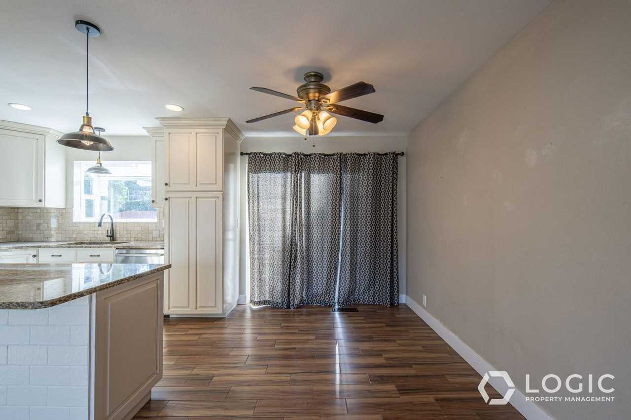 1666 E Paulista Way - Photo 7 of 19