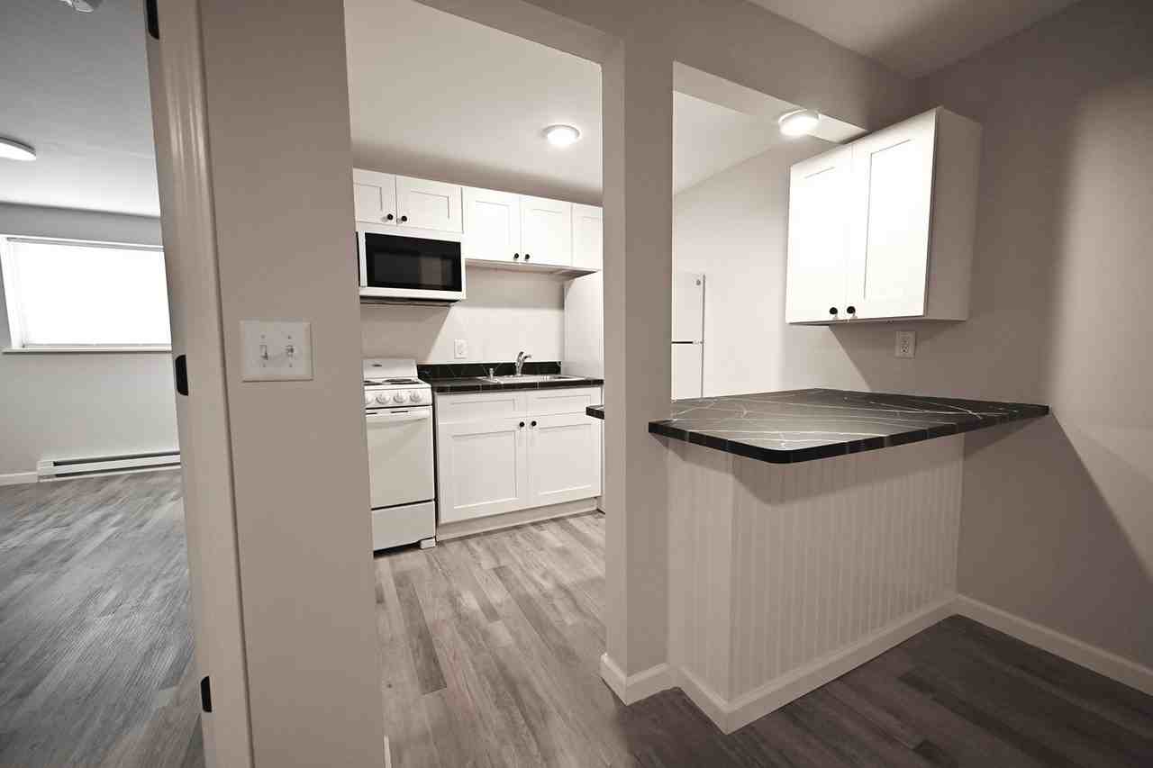 227 Hillside Cir #11 - Photo 4 of 16