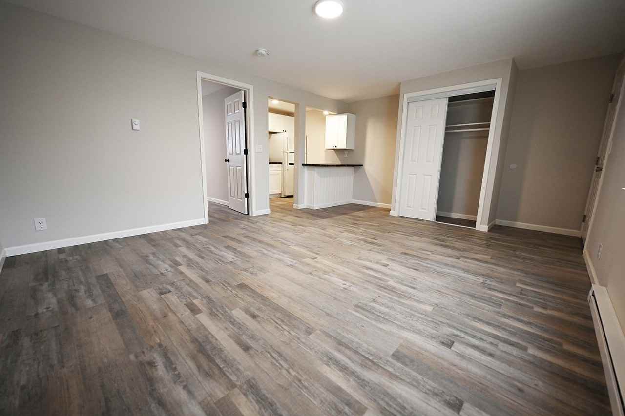 227 Hillside Cir #11 - Photo 7 of 16