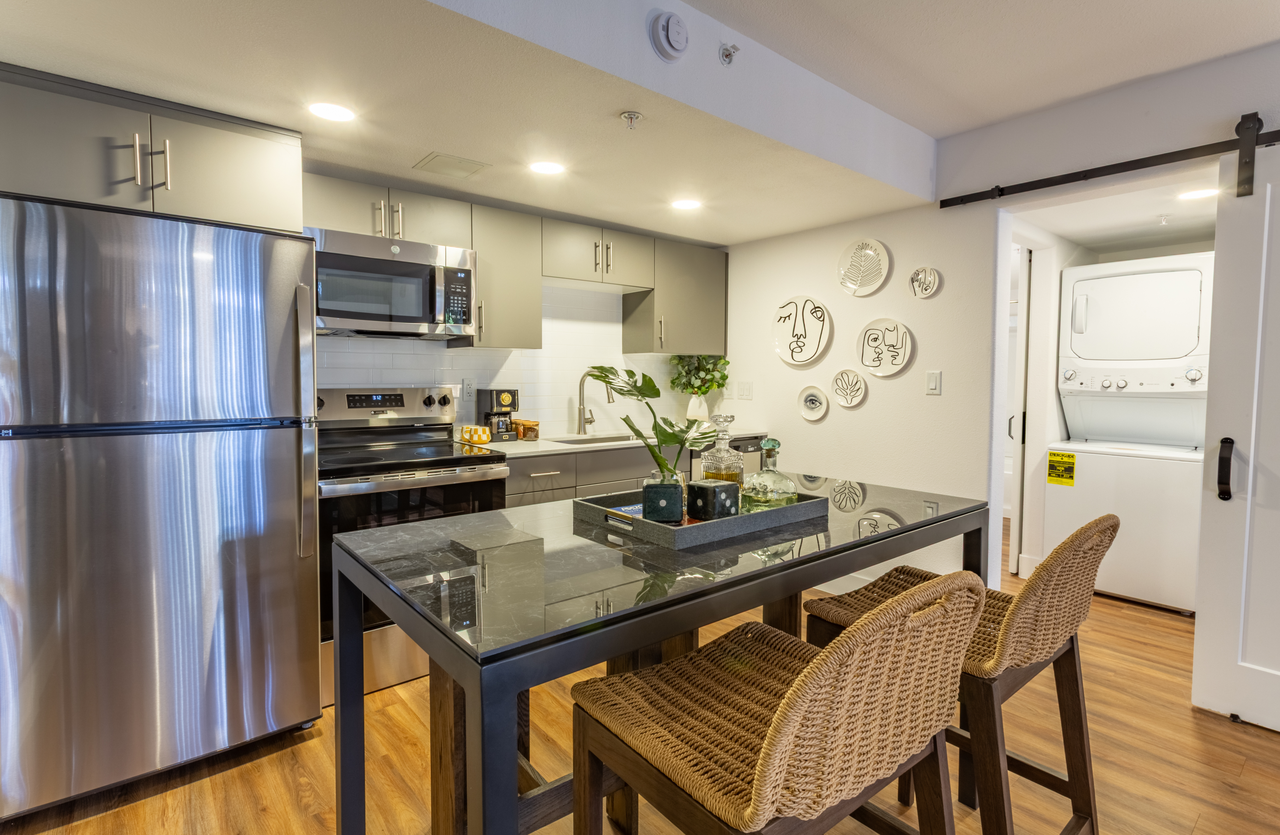 The Quinn Apartments - Photo 4 of 45