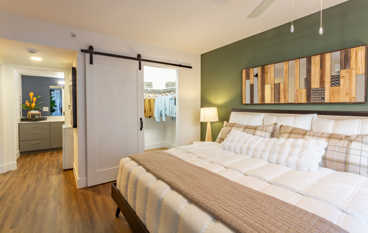 The Quinn Apartments - Photo 7 of 45