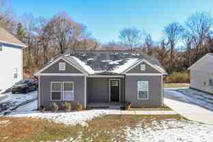 1020 N Oakwood St - Photo 1 of 1