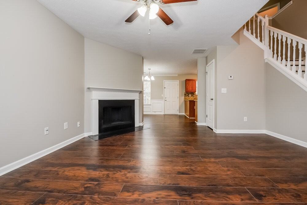 6432 E Meyer Dr - Photo 5 of 17