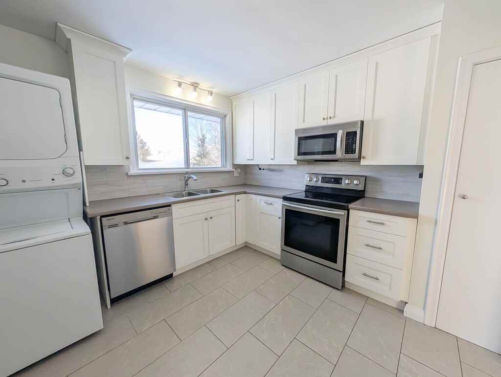 36 Forest Rd - Photo 7 of 34