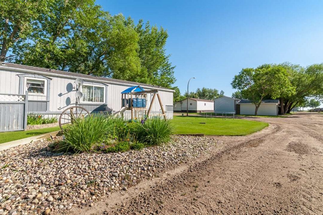 Sunshine Estates - Photo 4 of 9