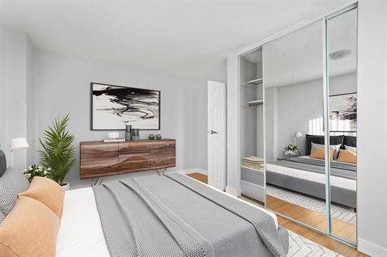 Park Royal Apartments - Photo 3 of 19