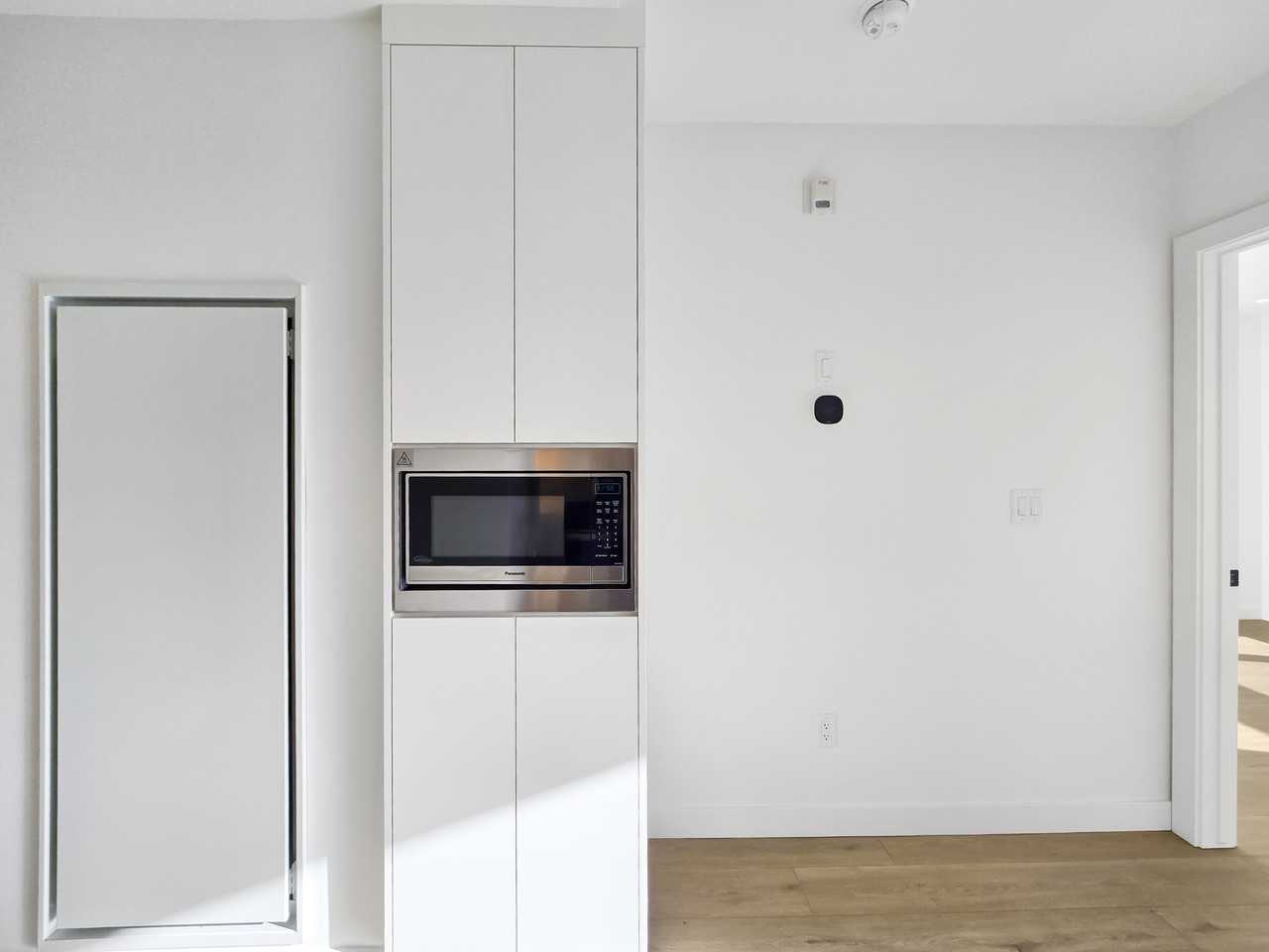 8375 Broadcast Avenue SW (Plaza) - Photo 6 of 22