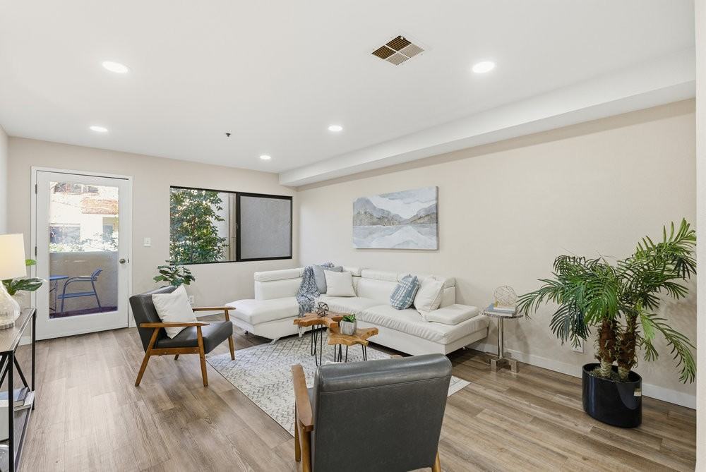 153 California Ave #F215 - Photo 3 of 33