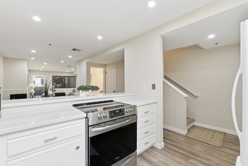 153 California Ave #F215 - Photo 7 of 33