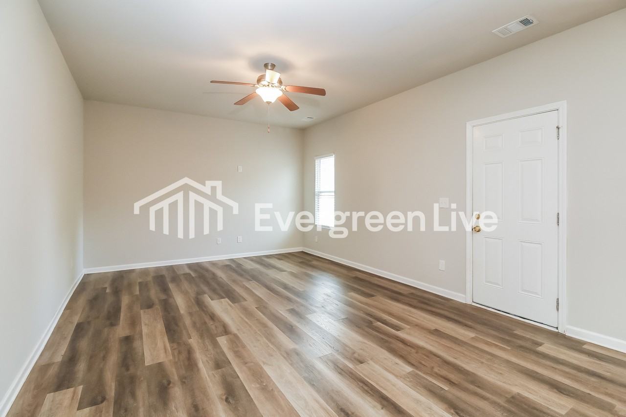 125 Victory Ln - Photo 2 of 15