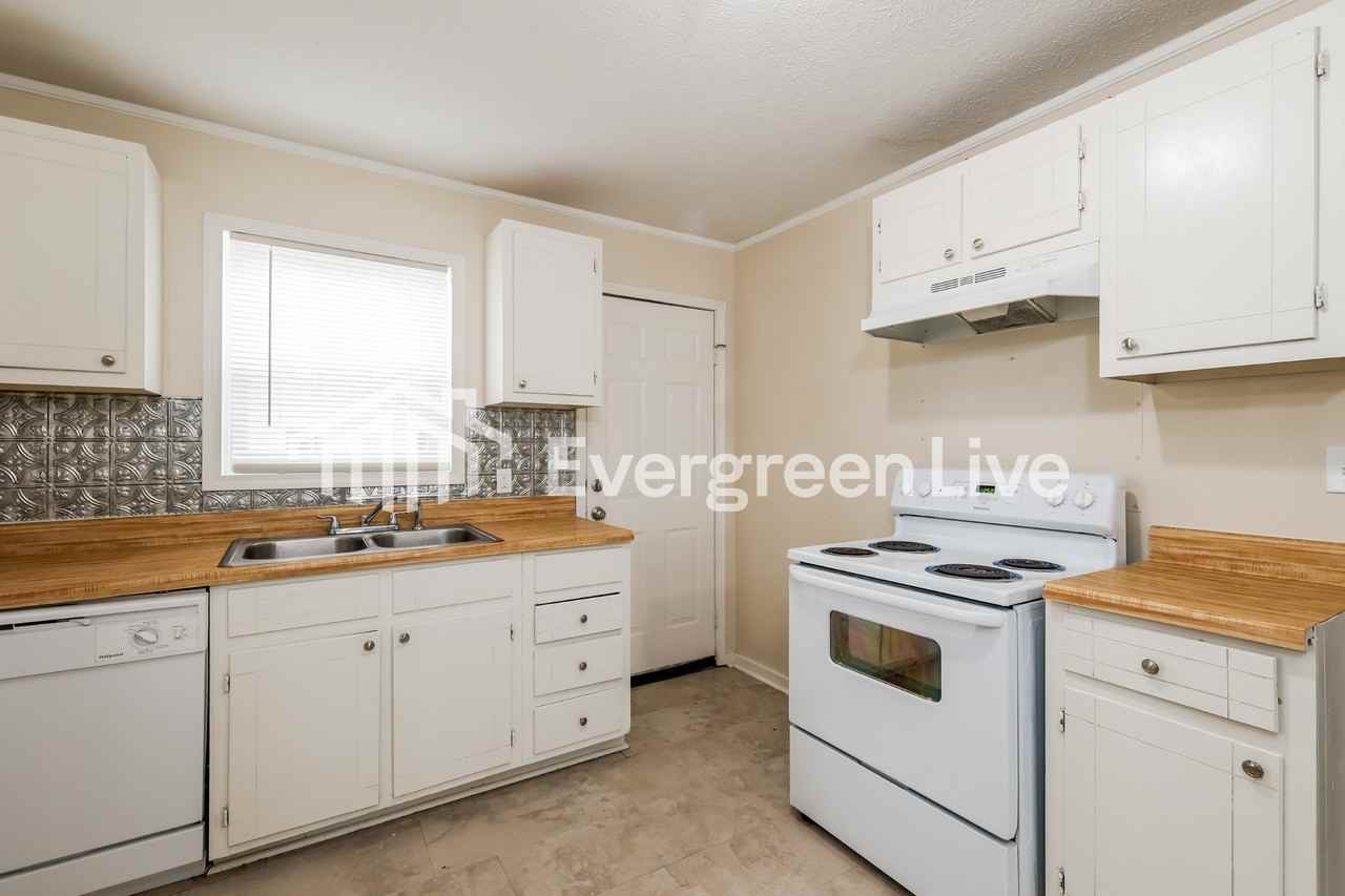 119 Martin Rd #1 - Photo 7 of 15