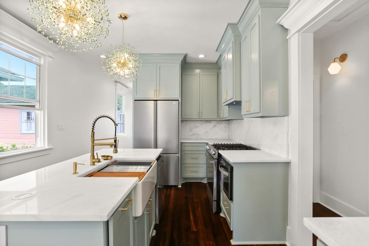 2835 Pine Street #2835 - Photo 3 of 17