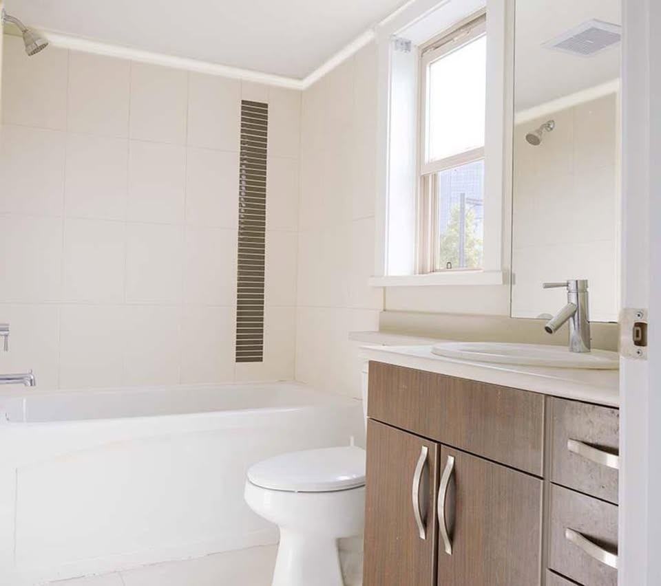 King George Blvd & Gateway Dr #305 - Photo 2 of 15