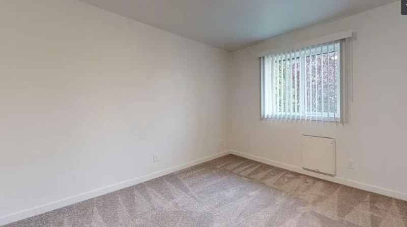 800 4th St #B - Photo 6 of 20