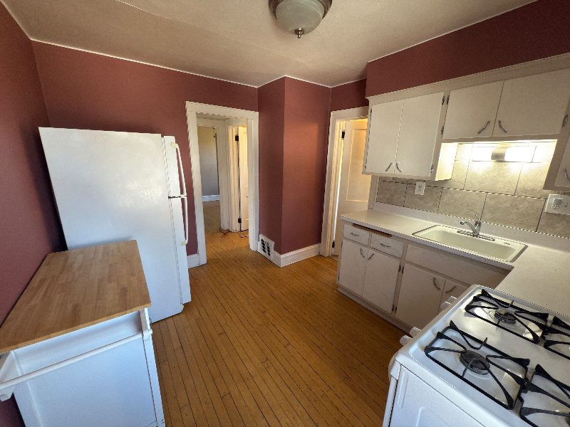 114 S 74th St #A - Photo 3 of 3