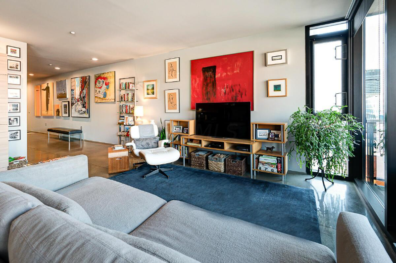 225 N 4th St #301 - Photo 3 of 20