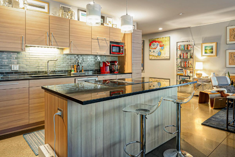 225 N 4th St #301 - Photo 7 of 20